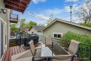 4906 N Kruger Ave, Chicago, IL 60630 - Photo 32