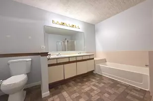 274 Sheffield Dr, Schaumburg, IL 60194 - Photo 8