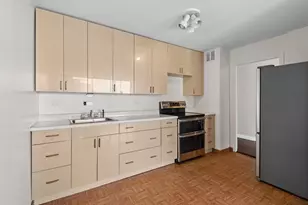 5455 N Sheridan Rd, Chicago, IL 60640 - Photo 12