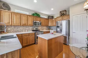 12760 Kishwaukee Ln, Huntley, IL 60142 - Photo 6