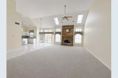 25410 W Latham Court, Plainfield, IL 60585 - Photo 4