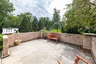 21W325 Sunnyside Dr, Itasca, IL 60143 - Photo 58