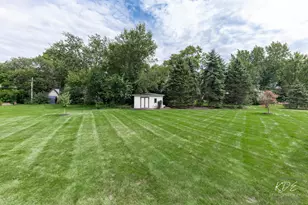 21W325 Sunnyside Dr, Itasca, IL 60143 - Photo 44