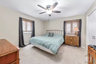 21W325 Sunnyside Dr, Itasca, IL 60143 - Photo 42