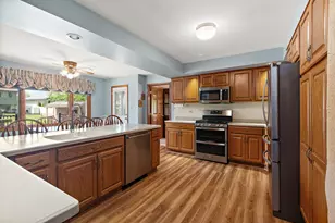 17300 Brook Hill Dr, Orland Park, IL 60467 - Photo 10