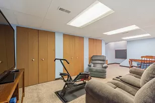 17300 Brook Hill Dr, Orland Park, IL 60467 - Photo 32