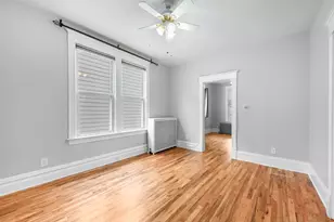 3722 N Bosworth Ave, Chicago, IL 60613 - Photo 24
