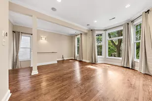 3722 N Bosworth Ave, Chicago, IL 60613 - Photo 4