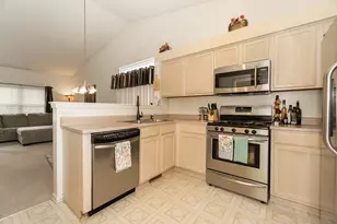 23313 W Odessa Ct, Plainfield, IL 60544 - Photo 6