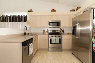 23313 W Odessa Ct, Plainfield, IL 60544 - Photo 4