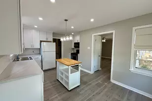 9125 S 51st Ave, Oak Lawn, IL 60453 - Photo 10