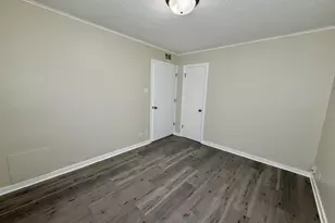 9125 S 51st Ave, Oak Lawn, IL 60453 - Photo 18