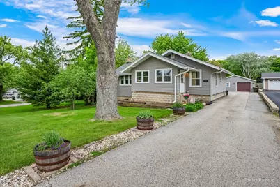 5907 Sherman Avenue, Downers Grove, IL 60516 - Photo 1