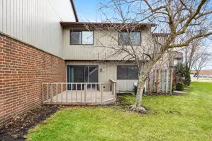 73 Century Dr, Roselle, IL 60172 - Photo 24