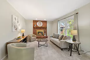 18 Jennifer Ln, Dekalb, IL 60115 - Photo 6