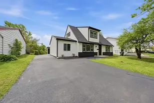 3617 175th Pl, Country Club Hills, IL 60478 - Photo 2