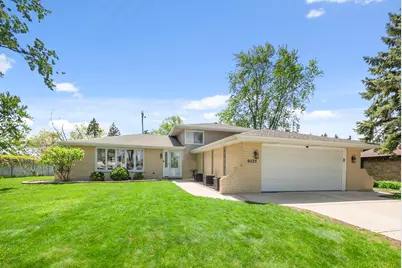 9025 Kathy Court, Orland Park, IL 60462 - Photo 1