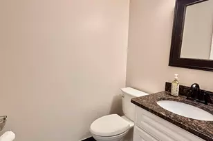 2501 Ridgefield Dr, Belvidere, IL 61008 - Photo 10