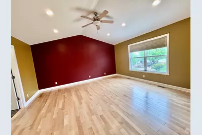 2501 Ridgefield Drive, Belvidere, IL 61008 - Photo 22