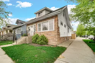 2101 N Narragansett Ave, Chicago, IL 60639 - Photo 2