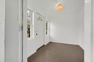 2101 N Narragansett Ave, Chicago, IL 60639 - Photo 6