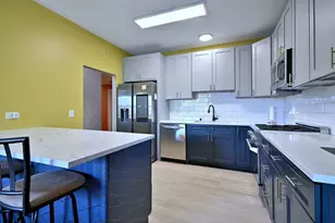 9670 Franklin Ave, Franklin Park, IL 60131 - Photo 18