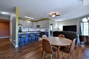9670 Franklin Ave, Franklin Park, IL 60131 - Photo 14