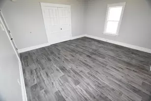 545 Hammond Ave, Aurora, IL 60506 - Photo 8