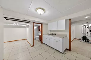 1152 E Walnut Ave, Des Plaines, IL 60016 - Photo 22