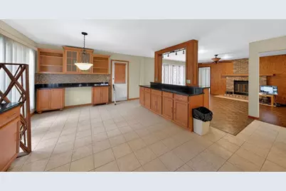 1152 E Walnut Avenue, Des Plaines, IL 60016 - Photo 10