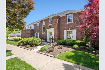 601 S Brainard Avenue, La Grange, IL 60525 - Photo 2