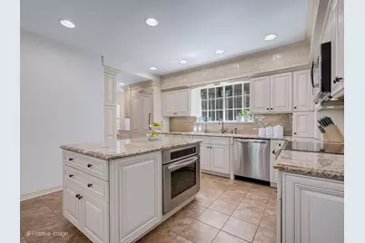 601 S Brainard Avenue, La Grange, IL 60525 - Photo 10
