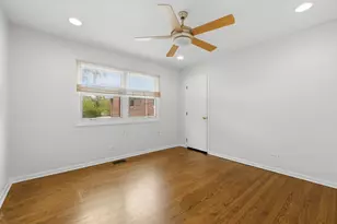 2666 Prairie Ave, Evanston, IL 60201 - Photo 16