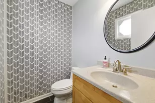 2666 Prairie Ave, Evanston, IL 60201 - Photo 14