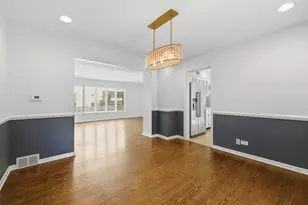 2666 Prairie Ave, Evanston, IL 60201 - Photo 12