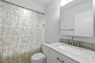 2666 Prairie Ave, Evanston, IL 60201 - Photo 20