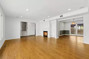 2666 Prairie Ave, Evanston, IL 60201 - Photo 6
