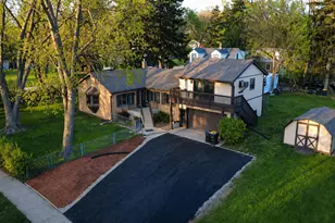 461 Grove St, Wood Dale, IL 60191 - Photo 2