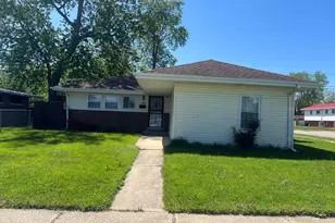 15202 Meadow Ln, Dolton, IL 60419 - Photo 2