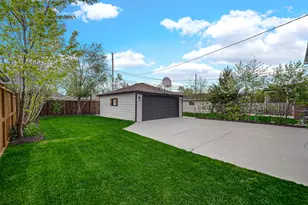 7135 N Ozark Ave, Chicago, IL 60631 - Photo 30