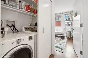 1053 N Kingsbury St, Chicago, IL 60610 - Photo 12