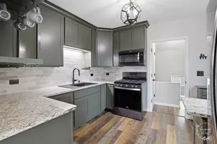 3029 S 8500E Rd, Saint Anne, IL 60964 - Photo 8