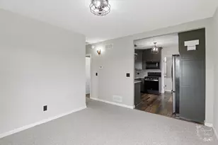 3029 S 8500E Rd, Saint Anne, IL 60964 - Photo 10