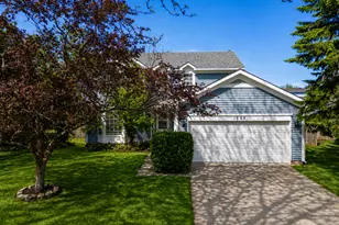 1868 Pastoral Ln, Hanover Park, IL 60133 - Photo 4