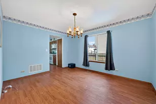 1868 Pastoral Ln, Hanover Park, IL 60133 - Photo 12