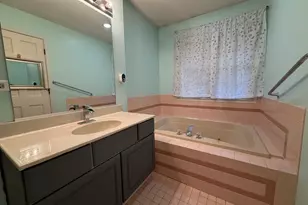 7712 Harvard St, Forest Park, IL 60130 - Photo 10