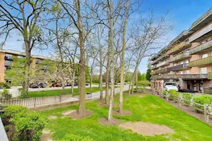500 Redondo Dr, Downers Grove, IL 60516 - Photo 22