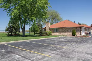 7520 W Willowood Ct, Orland Park, IL 60462 - Photo 28