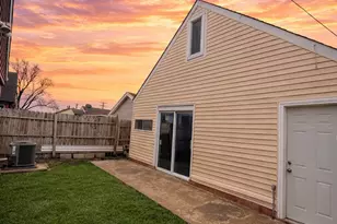 1530 N 39th Ave, Stone Park, IL 60165 - Photo 20