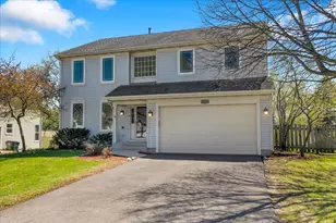 1421 Notting Hill Rd, Algonquin, IL 60102 - Photo 2